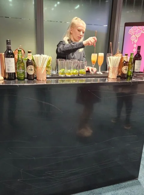 Bartender Hire London - Hire a Bartender London - Cocktail Bartender London Bartender Hire London - Hire a Bartender London - Cocktail Bartender London